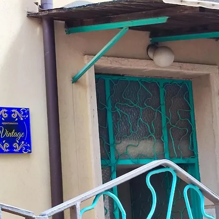 Attico Vintage 10min Da Arena Appartamento *